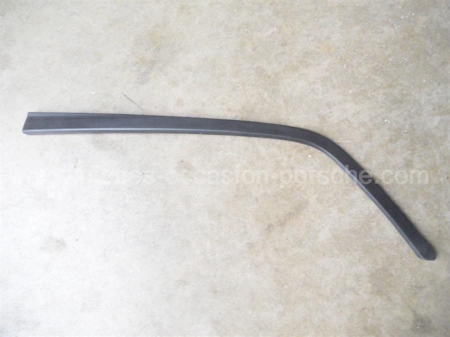 Aileron arrière Porsche 924 et 924S - NEUF